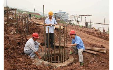 人工挖孔灌注桩 成都人工挖桩全国各地均有设备