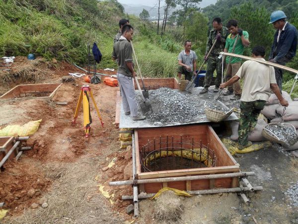 电网铁塔基础形式有几种,一直搞不明白。我图中的是人工挖孔桩还是掏挖直柱式基础?