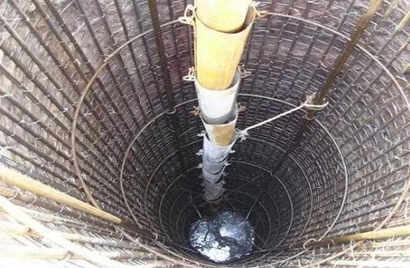 2天气:晴) 写美篇     拌合站     .